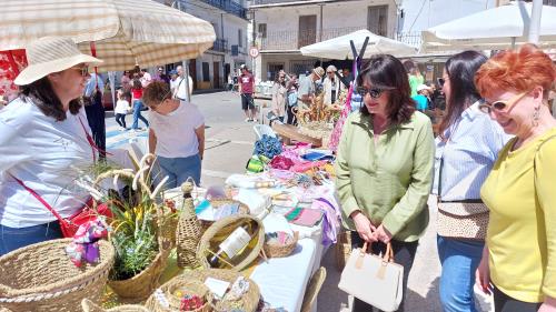Más de 80 artesanos se darán cita este sábado en Perales de Tajuña en el mercado más grande del Sureste de Madrid
