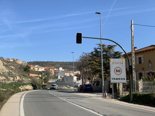 La M-302 ya cuenta con nueva iluminación y semáforos a su paso por Perales de Tajuña